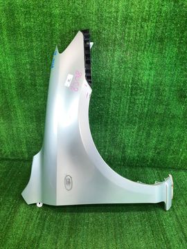 КРЫЛО НА MAZDA DEMIO DY3W