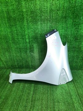 КРЫЛО НА TOYOTA VITZ KSP130