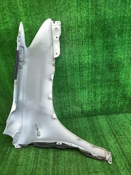 КРЫЛО НА TOYOTA HARRIER MCU30W