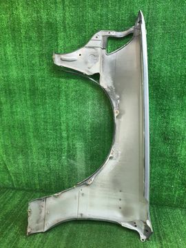 КРЫЛО НА TOYOTA CROWN GS131