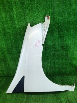 КРЫЛО НА NISSAN LIBERTY RM12