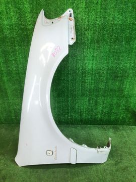 КРЫЛО НА TOYOTA COROLLA AE110