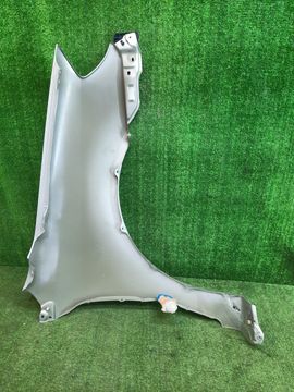 КРЫЛО НА TOYOTA COROLLA NZE121