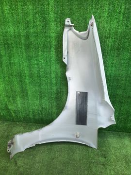 КРЫЛО НА TOYOTA COROLLA SPACIO AE111N