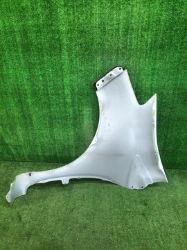 КРЫЛО НА TOYOTA VITZ KSP130