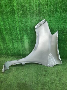 КРЫЛО НА TOYOTA VITZ KSP130