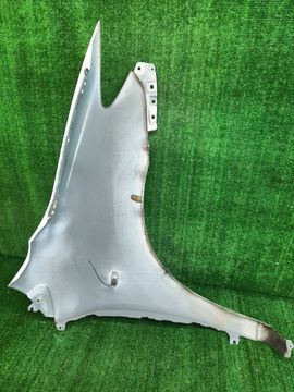 КРЫЛО НА MAZDA MPV LW3W