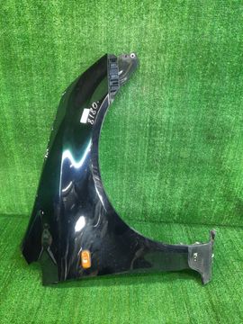 КРЫЛО НА HONDA STREAM RN1