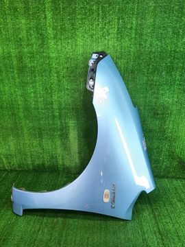 КРЫЛО НА TOYOTA PRIUS NHW20