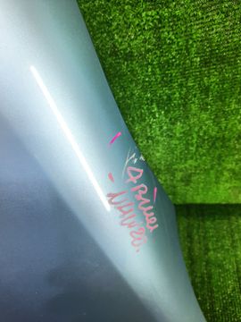 КРЫЛО НА TOYOTA PRIUS NHW20