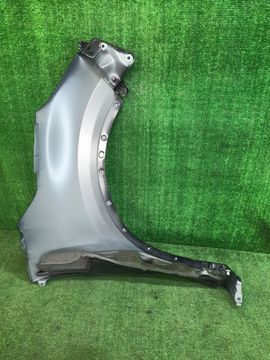 КРЫЛО НА TOYOTA RAIZE A202A