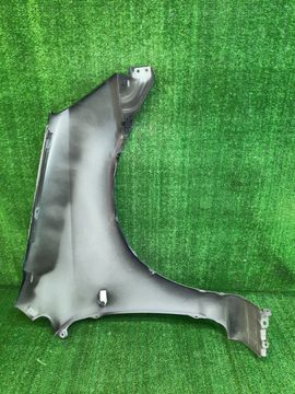 КРЫЛО НА HONDA STREAM RN1