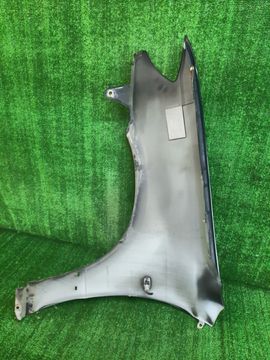 КРЫЛО НА MITSUBISHI AIRTREK CU2W