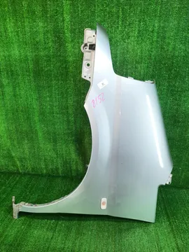 КРЫЛО НА NISSAN SERENA PC24