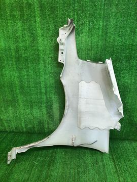 КРЫЛО НА NISSAN SERENA PC24