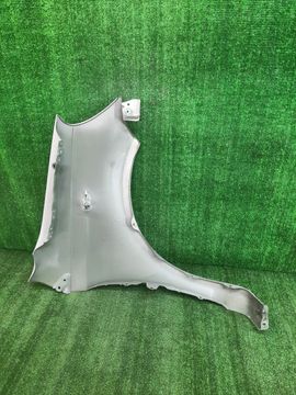 КРЫЛО НА TOYOTA VITZ NCP10