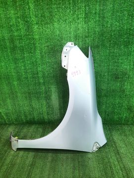КРЫЛО НА TOYOTA COROLLA FIELDER ZRE142G