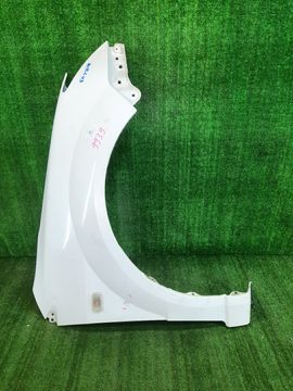 КРЫЛО НА TOYOTA WILL VS ZZE127