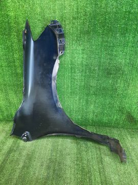 КРЫЛО НА TOYOTA COROLLA FIELDER ZRE142G