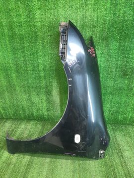 КРЫЛО НА TOYOTA ALLEX NZE121