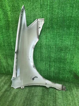 КРЫЛО НА TOYOTA VISTA SV50