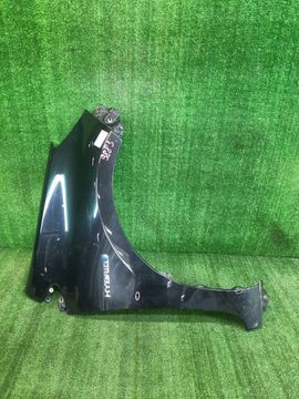 КРЫЛО НА TOYOTA AQUA NHP10