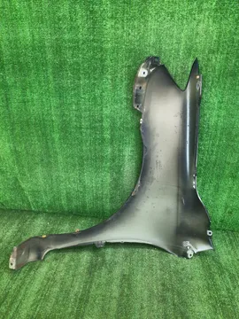 КРЫЛО НА TOYOTA COROLLA FIELDER ZRE142G
