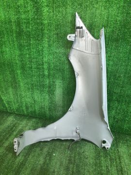 КРЫЛО НА MITSUBISHI LANCER CS5A