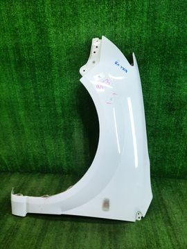 КРЫЛО НА TOYOTA WILL VS ZZE127