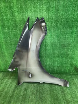 КРЫЛО НА TOYOTA WISH ZGE20G