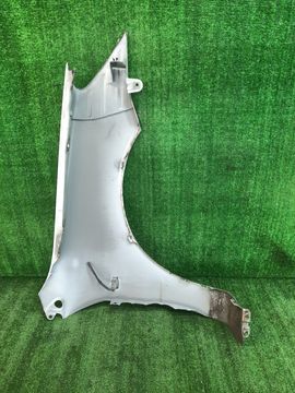 КРЫЛО НА MITSUBISHI LANCER CS2A