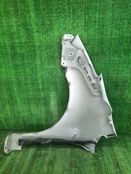 КРЫЛО НА TOYOTA PRIUS NHW20