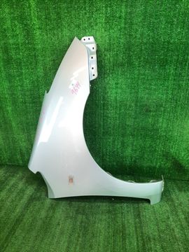 КРЫЛО НА TOYOTA PRIUS NHW20