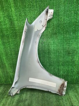 КРЫЛО НА NISSAN SKYLINE V35