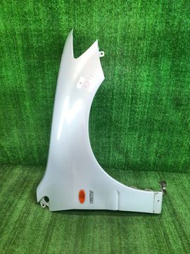 КРЫЛО НА MITSUBISHI LANCER CEDIA CS5W