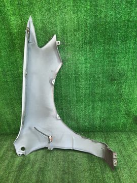 КРЫЛО НА MITSUBISHI LANCER CEDIA CS5W