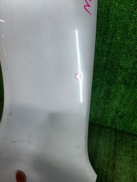 КРЫЛО НА MITSUBISHI LANCER CEDIA CS5W