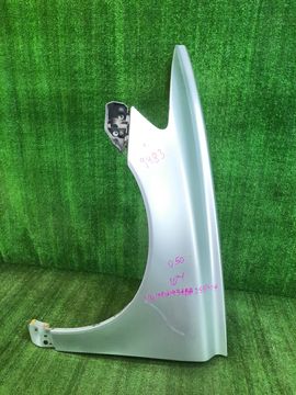 КРЫЛО НА VOLVO V50 MW43