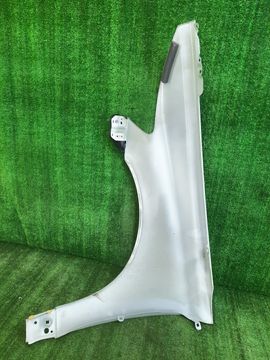 КРЫЛО НА VOLVO V50 MW43