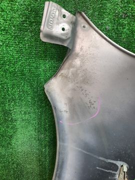 КРЫЛО НА TOYOTA VITZ NCP10