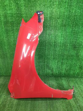 КРЫЛО НА TOYOTA COROLLA FIELDER ZZE122G