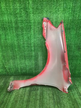 КРЫЛО НА TOYOTA COROLLA FIELDER ZZE122G