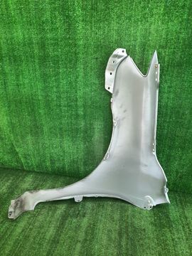 КРЫЛО НА TOYOTA COROLLA FIELDER ZRE142G