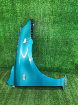 КРЫЛО НА MAZDA DEMIO DY3W