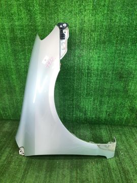 КРЫЛО НА TOYOTA COROLLA NZE121