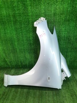 КРЫЛО НА MAZDA PREMACY CREW