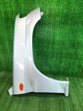 КРЫЛО НА MITSUBISHI PAJERO IO H77W