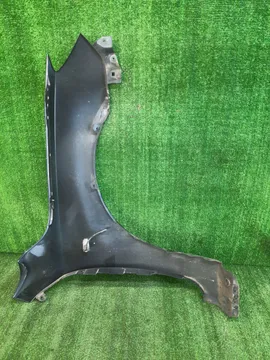 КРЫЛО НА MAZDA AXELA BK5P