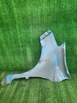 КРЫЛО НА TOYOTA VITZ KSP130