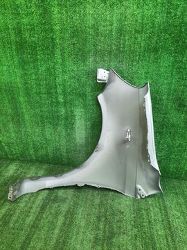 КРЫЛО НА TOYOTA VITZ NCP10